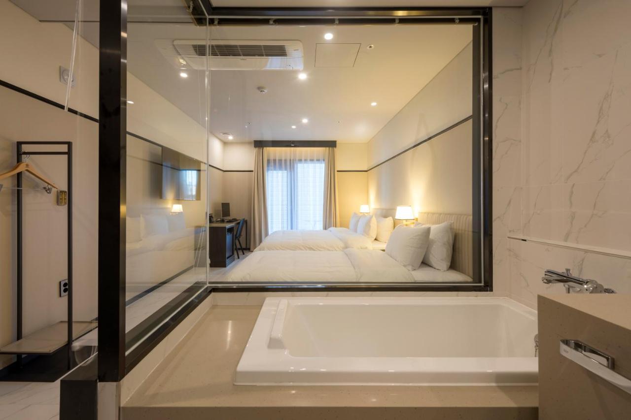 Browndot Hotel Guseo Busan Esterno foto